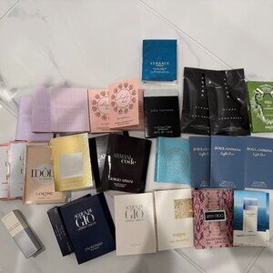 Perfume sample bundle